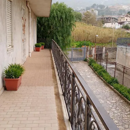 Apartament Charming Near Palermo Monreale